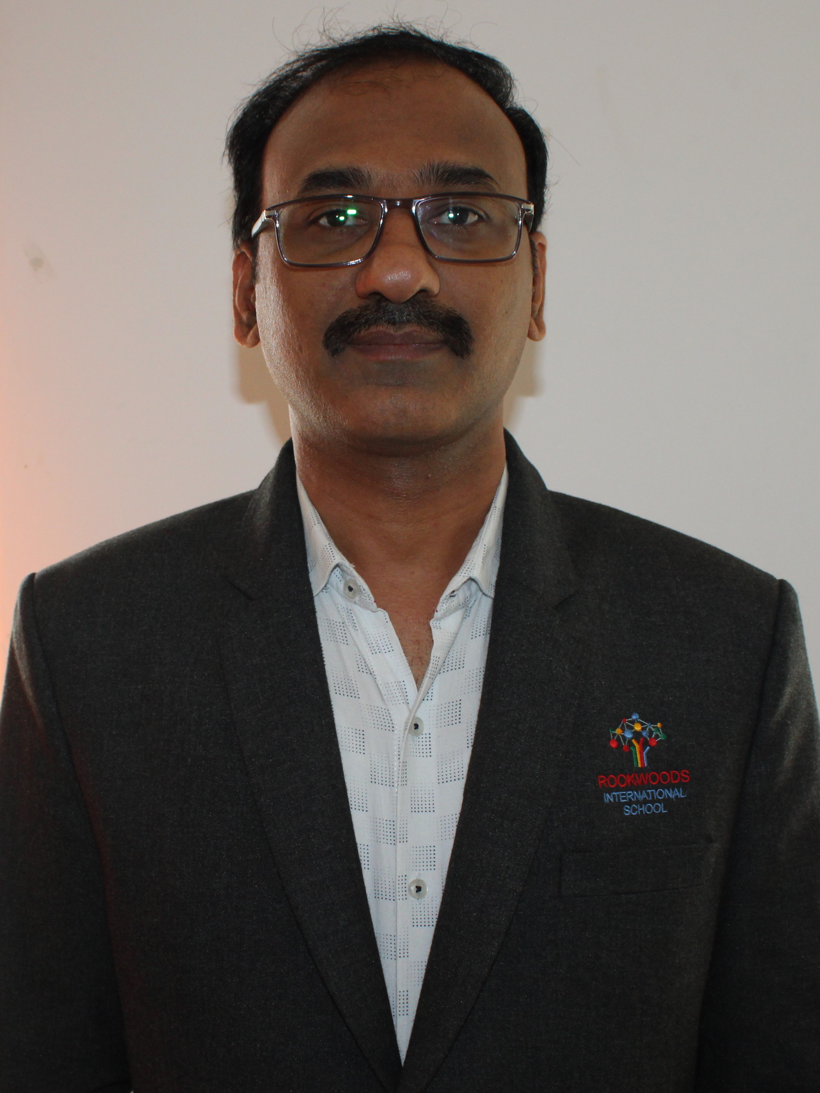 Mr Thummalapalli Naresh Kumar